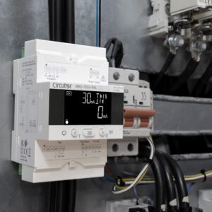 Circutor presenta el WRU-100A, un nuevo relé diferencial ultrainmunizado para mejorar la protección y continuidad de las instalaciones